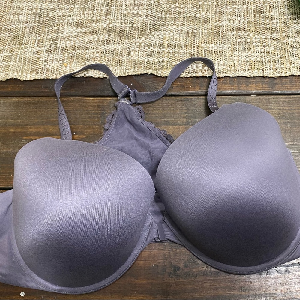 Victoria Secret Razor Back 38DDD